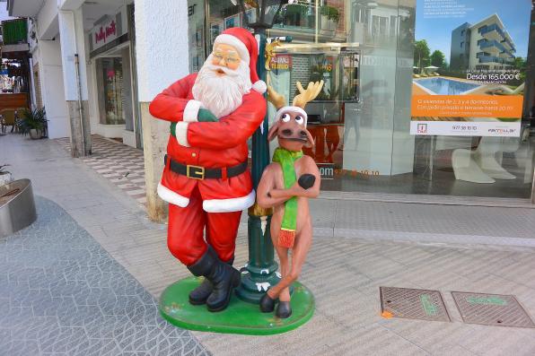 El Pare Noel als carrers de Salou