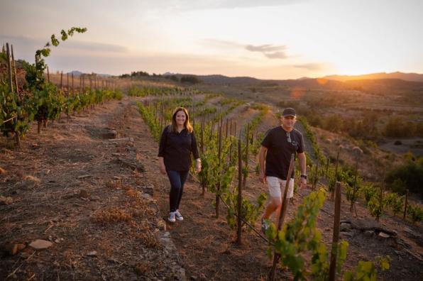 Merche Dalmau a les vinyes Domini de la Cartoixa Clos Galena